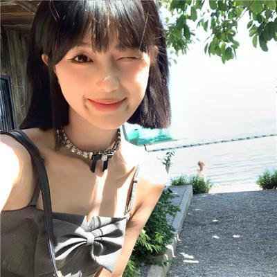 顾盼生香